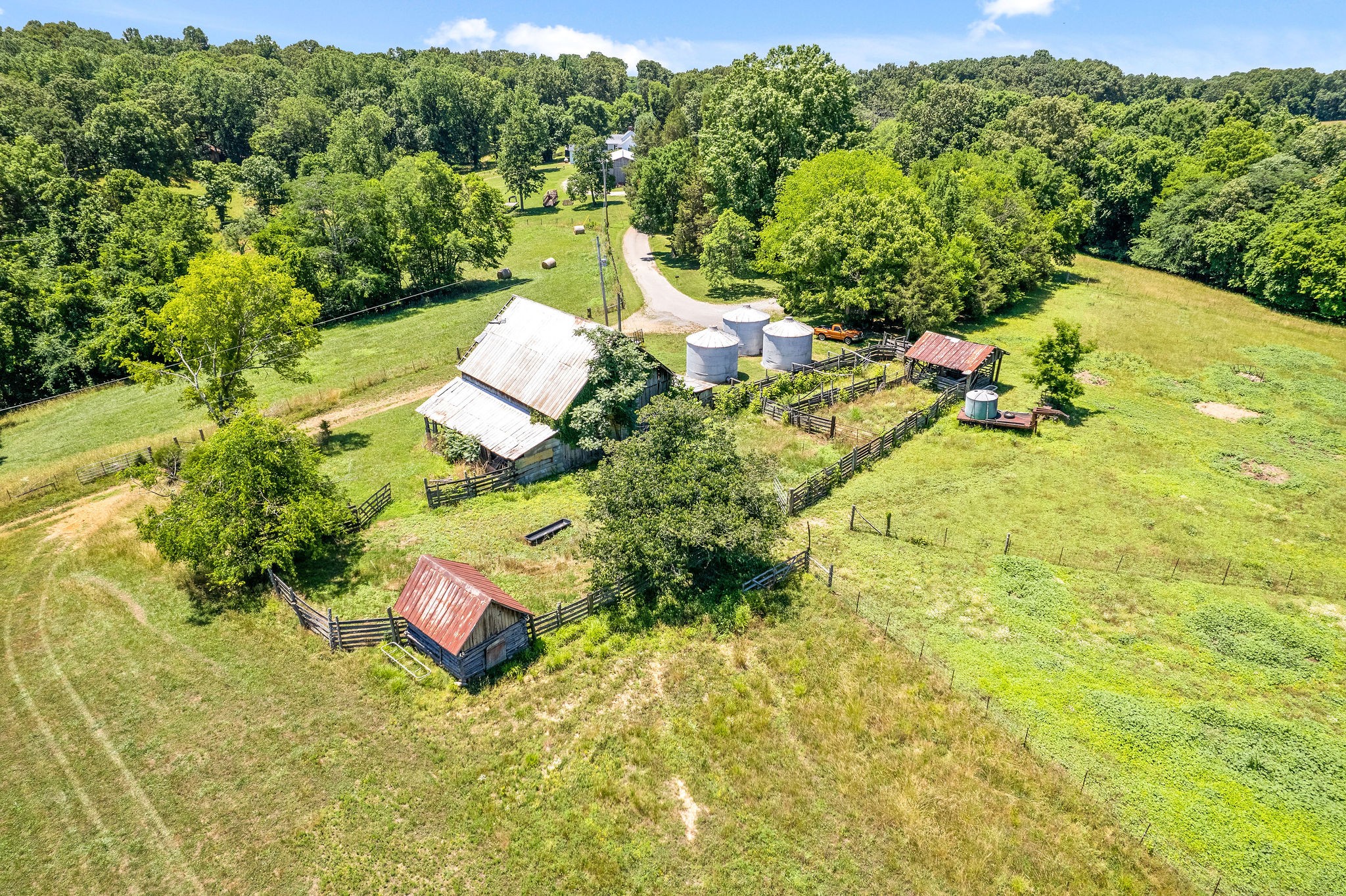 4650 Weakley Road Southside, TN 37171 - Photo 8 of 63