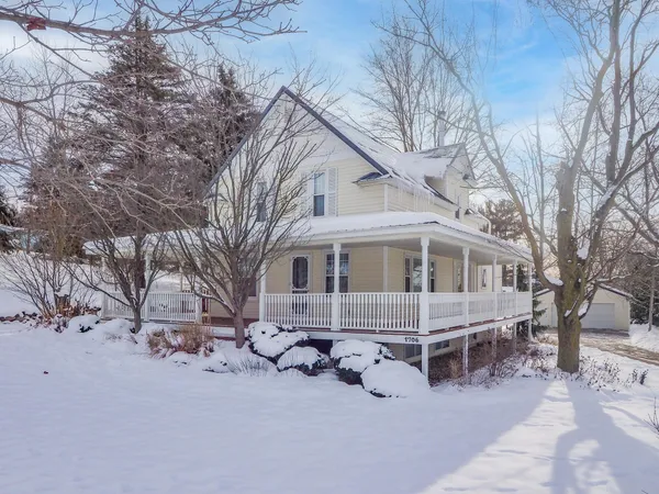 $510,000 | 1706 144th Avenue, Dorr, MI 49323