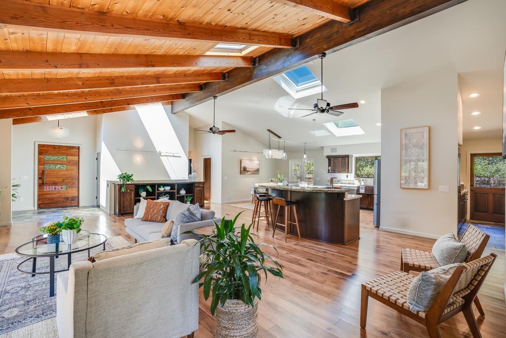 260 Ranchitos Del Sol Aptos, CA 95003 - Photo 6 of 65 Gallery Image 6