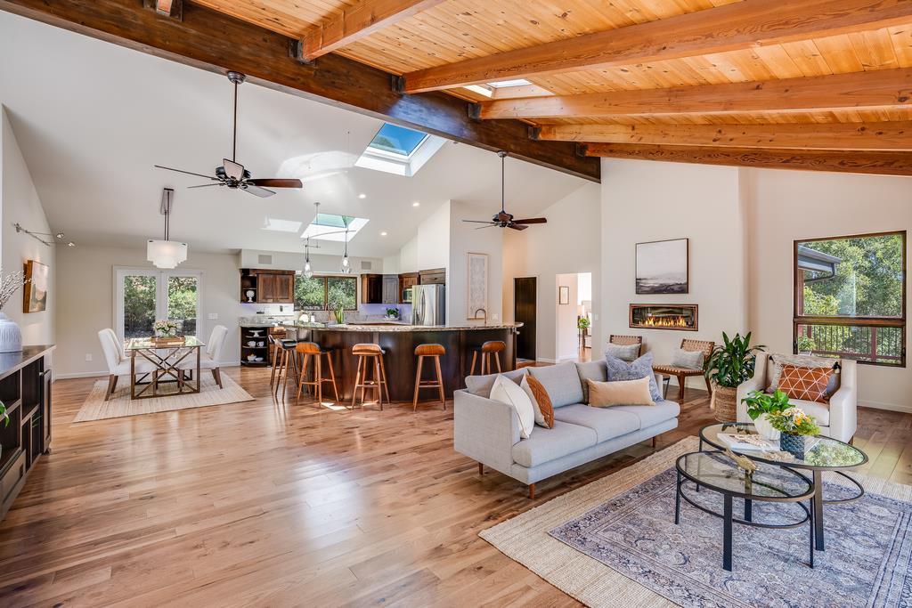 260 Ranchitos Del Sol Aptos, CA 95003 - Photo 8 of 65 Gallery Image 8