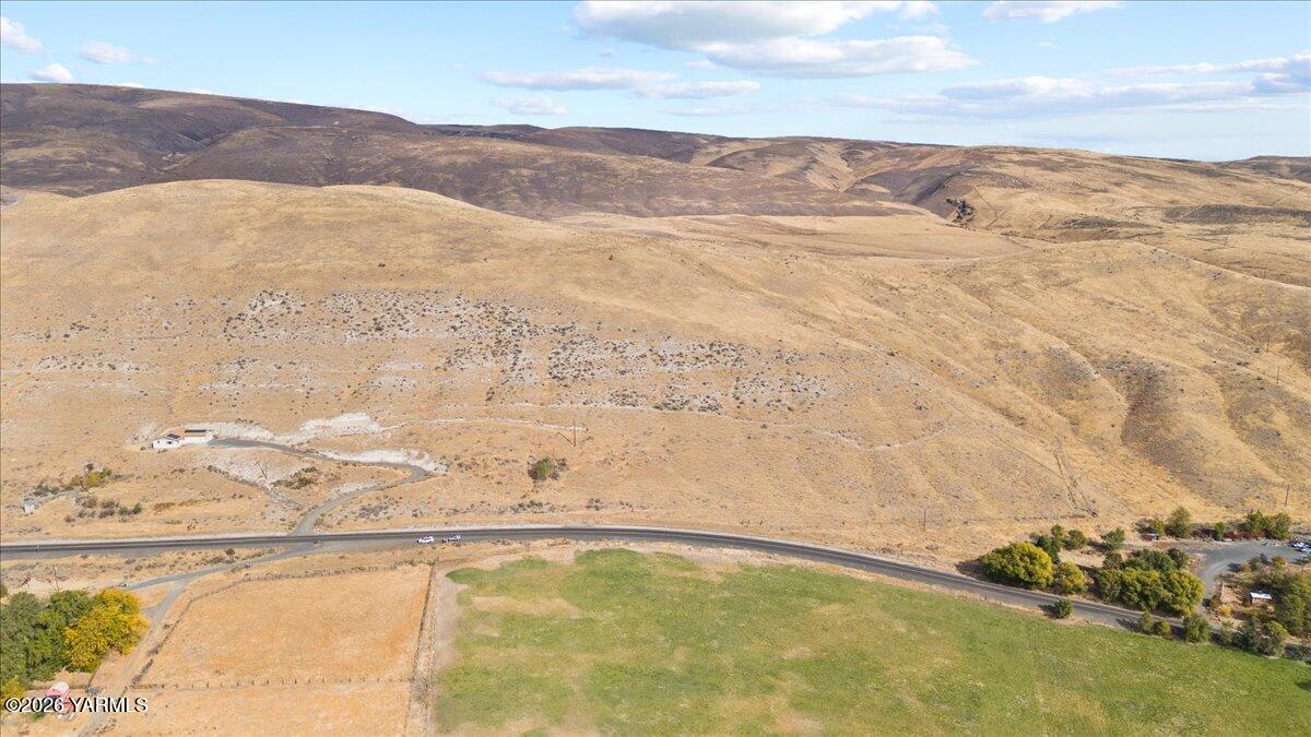 Nka Nka Wenas Road North, Unit LOT #2 Selah, WA 98942 - Photo 9 of 14 09-Naches Land Lots-027