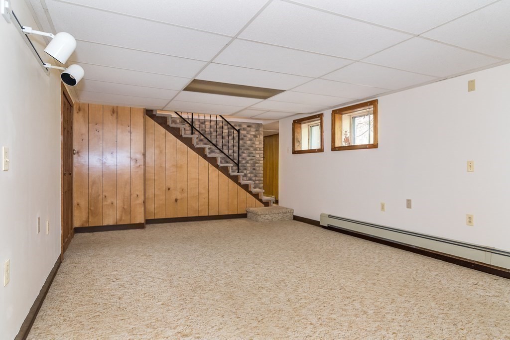 21 Ruel Drive Dover, MA 02030 - Photo 17 of 31 Gallery Image 17