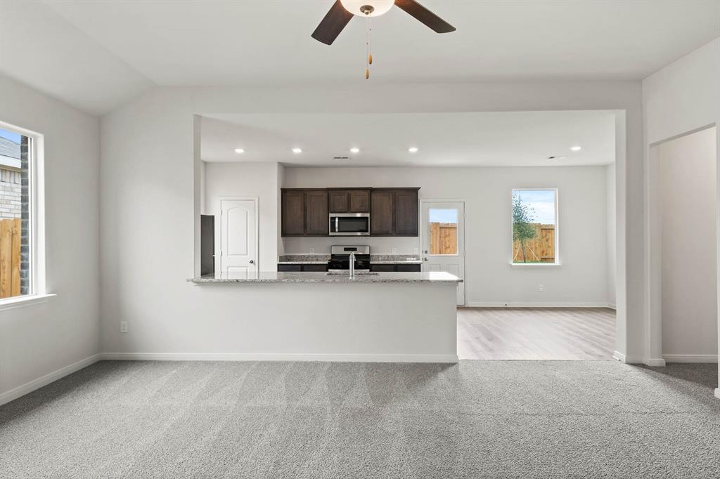 13409 Gitty Up Circle Cresson, TX 76035 - Photo 6 of 12