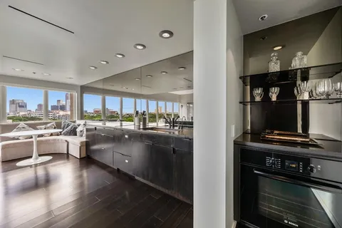 $6,800 | 3030 McKinney Avenue, Unit 701, Dallas, TX 75204