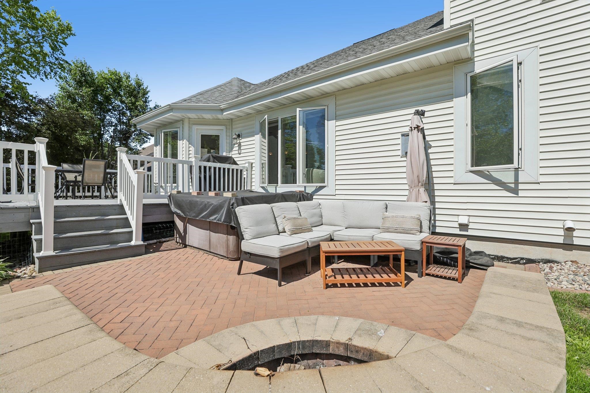 913 Countryside Crossing Waunakee, WI 53597 - Photo 51 of 67