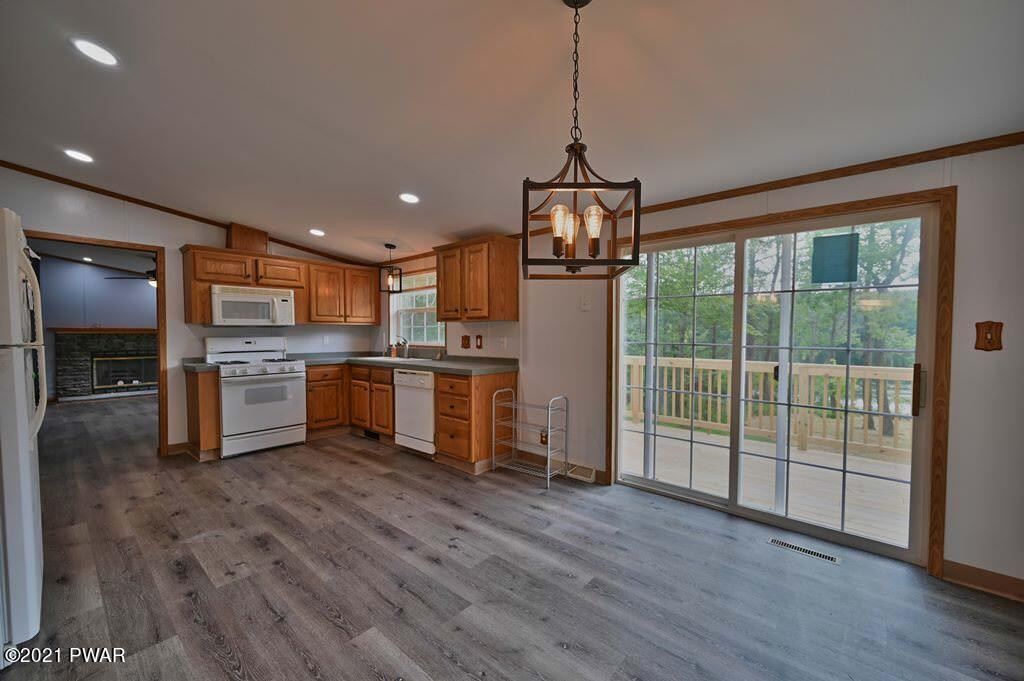 33 Oakview Lane Waymart, PA 18472 - Photo 18 of 65