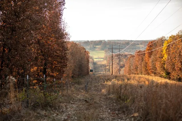 $891,100 | Pp Highway, Edwards, MO 65326