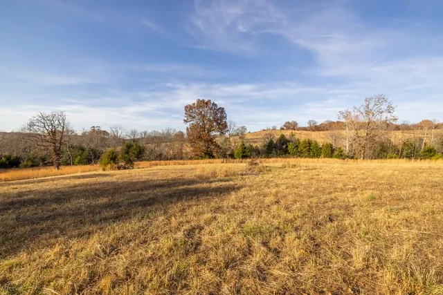 $891,100 | Pp Highway, Edwards, MO 65326