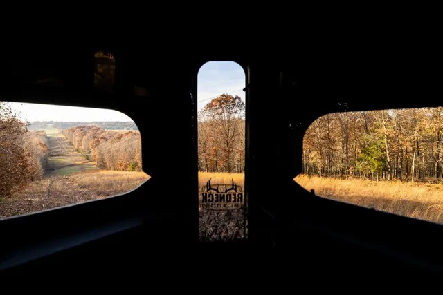 $891,100 | Pp Highway, Edwards, MO 65326