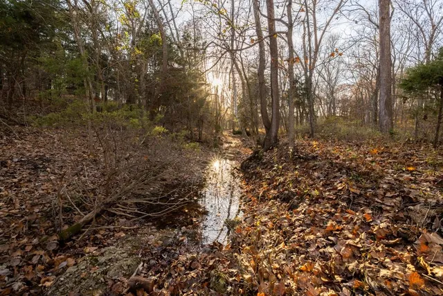 $891,100 | Pp Highway, Edwards, MO 65326