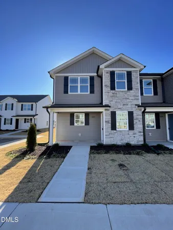 $1,750 | 1037 Peony Lane, Youngsville, NC 27596