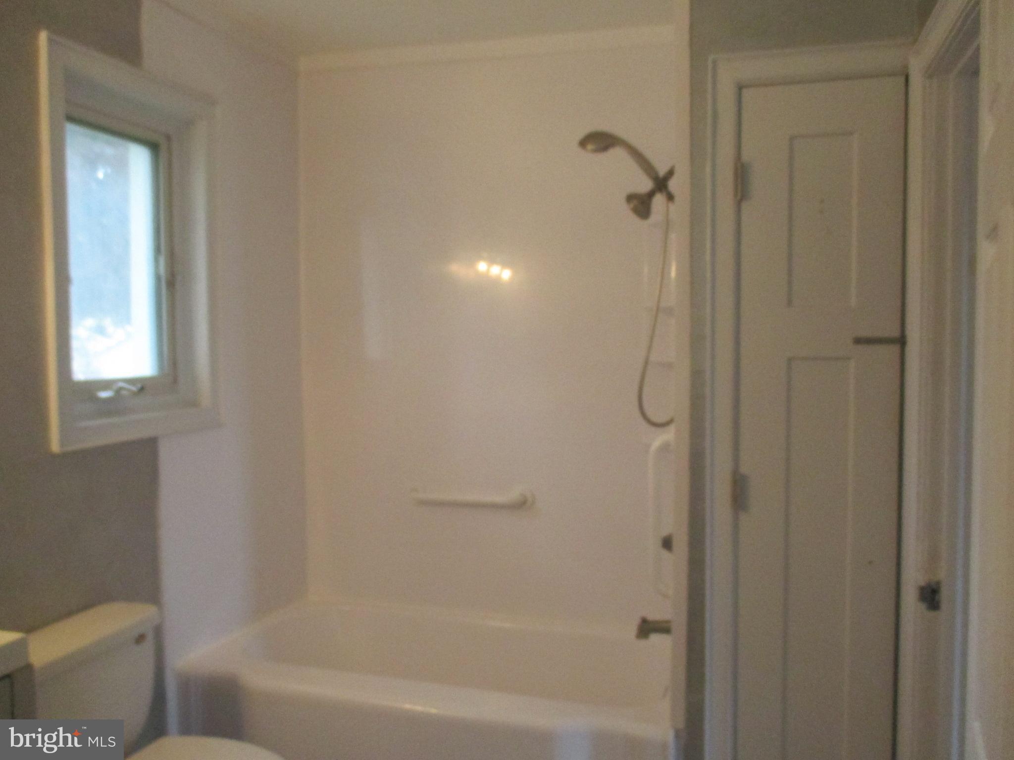 1559 Deerfield Road Darlington, MD 21034 - Photo 11 of 17 Full Bath