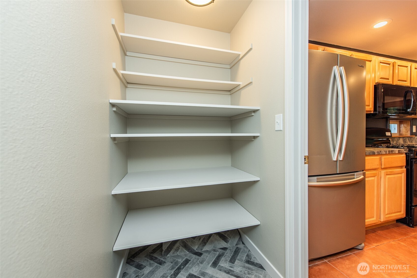 62 Pierson Lane Sequim, WA 98382 - Photo 12 of 40 a view of walk in closet with empty racks