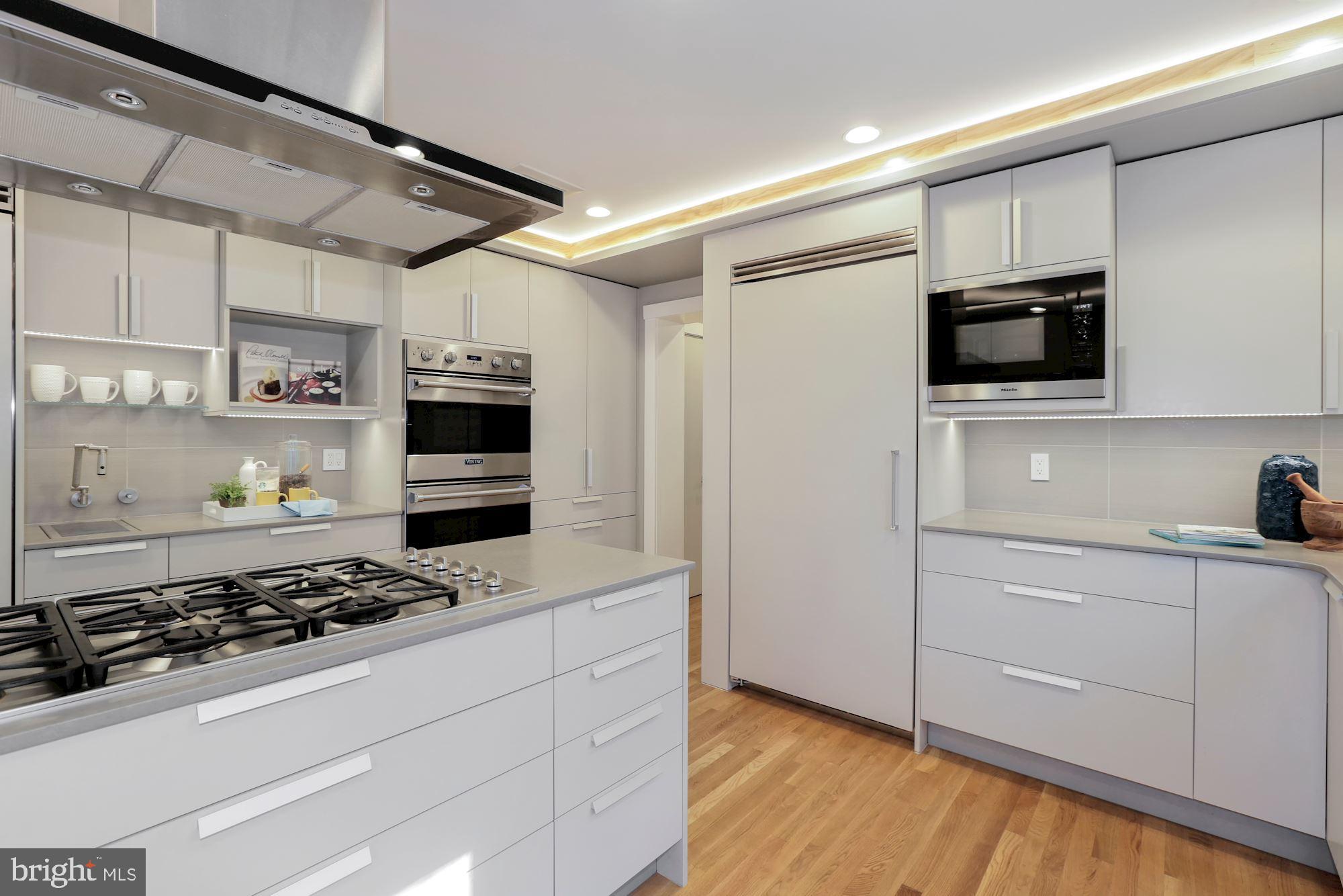 8014 Greentree Road Bethesda, MD 20817 - Photo 21 of 77