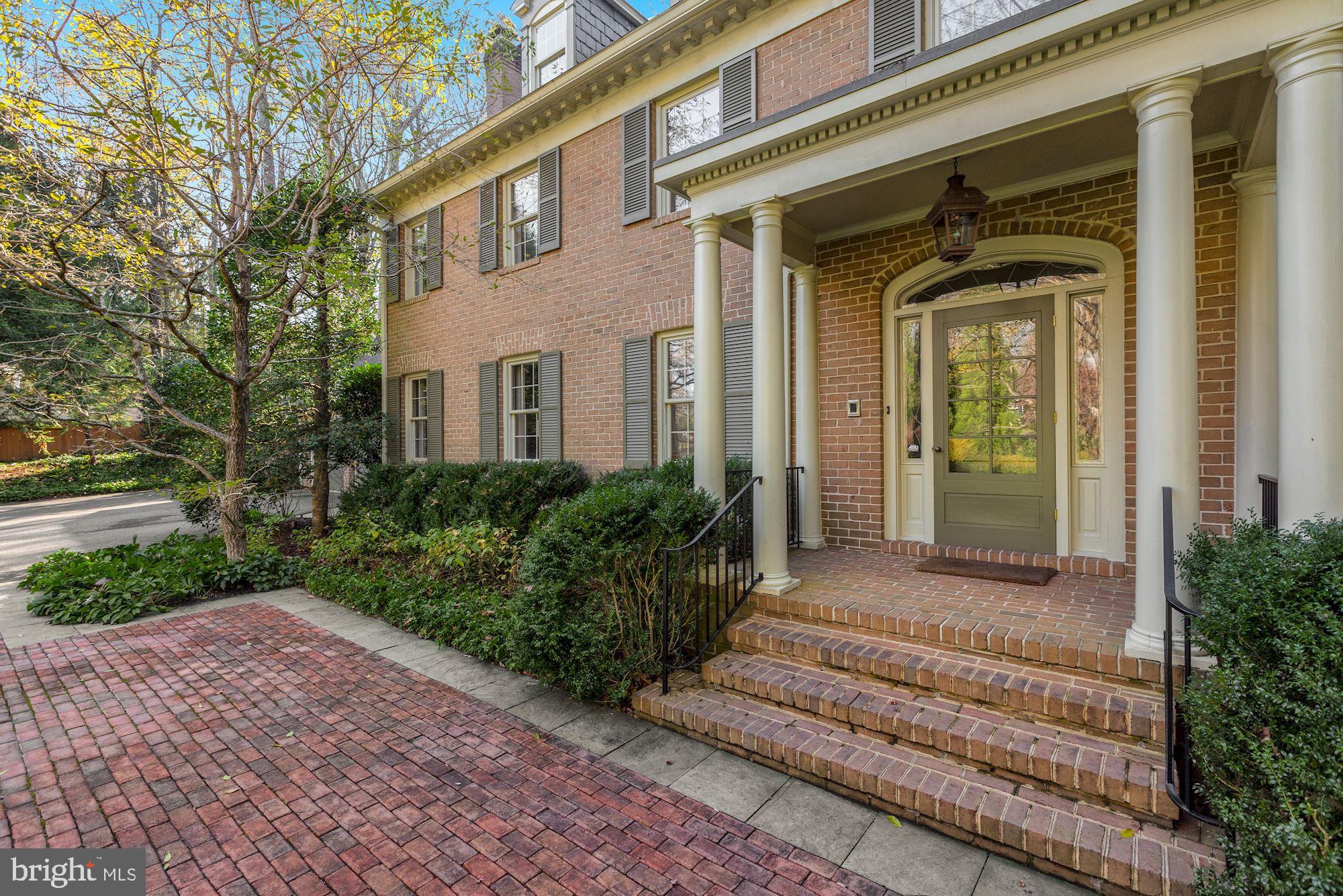 8014 Greentree Road Bethesda, MD 20817 - Photo 4 of 77