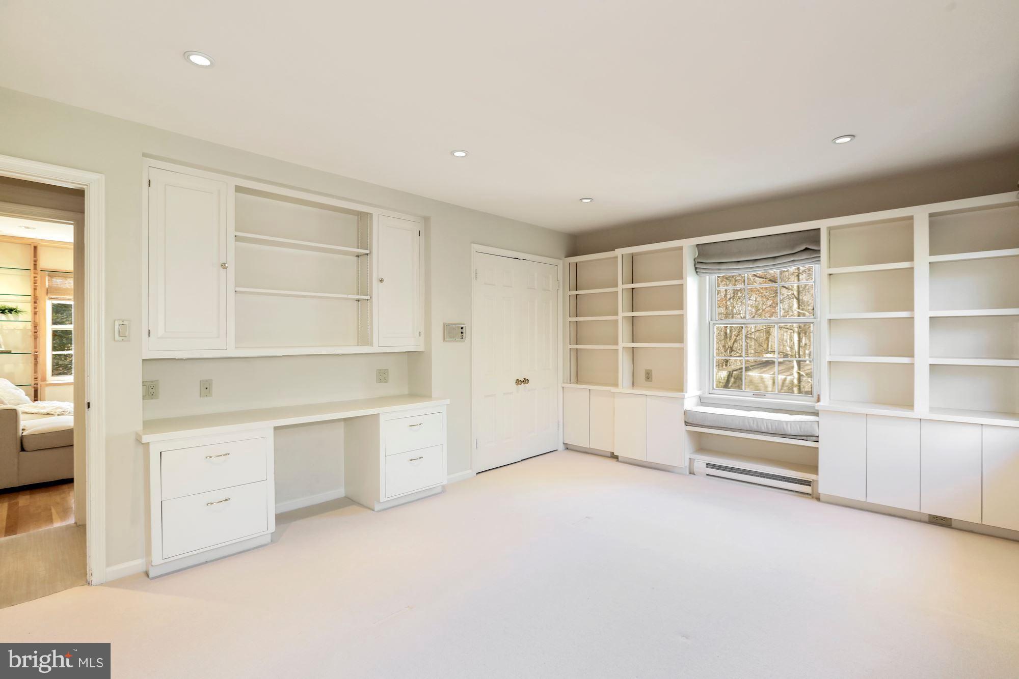 8014 Greentree Road Bethesda, MD 20817 - Photo 31 of 77