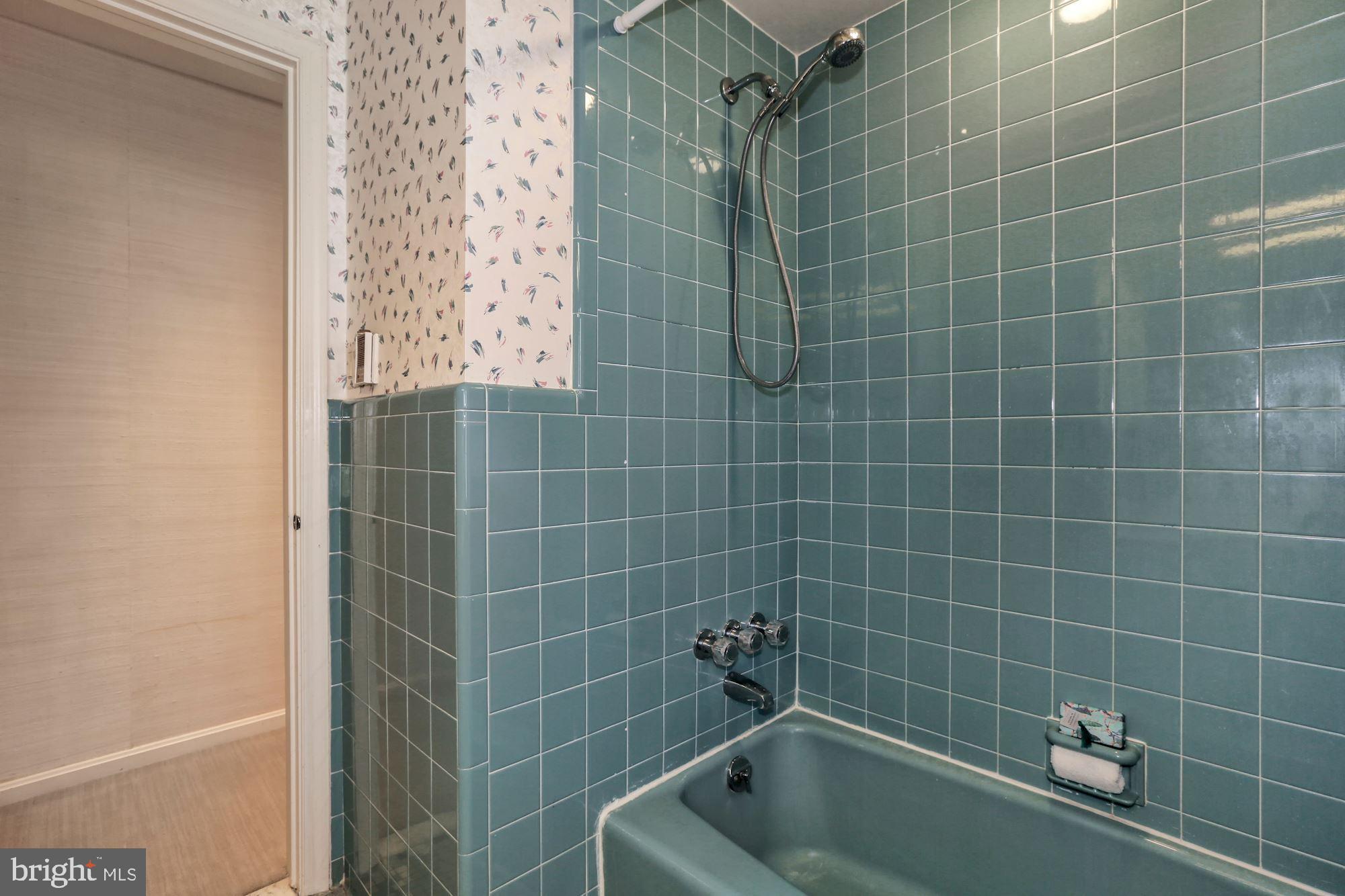 8014 Greentree Road Bethesda, MD 20817 - Photo 34 of 77