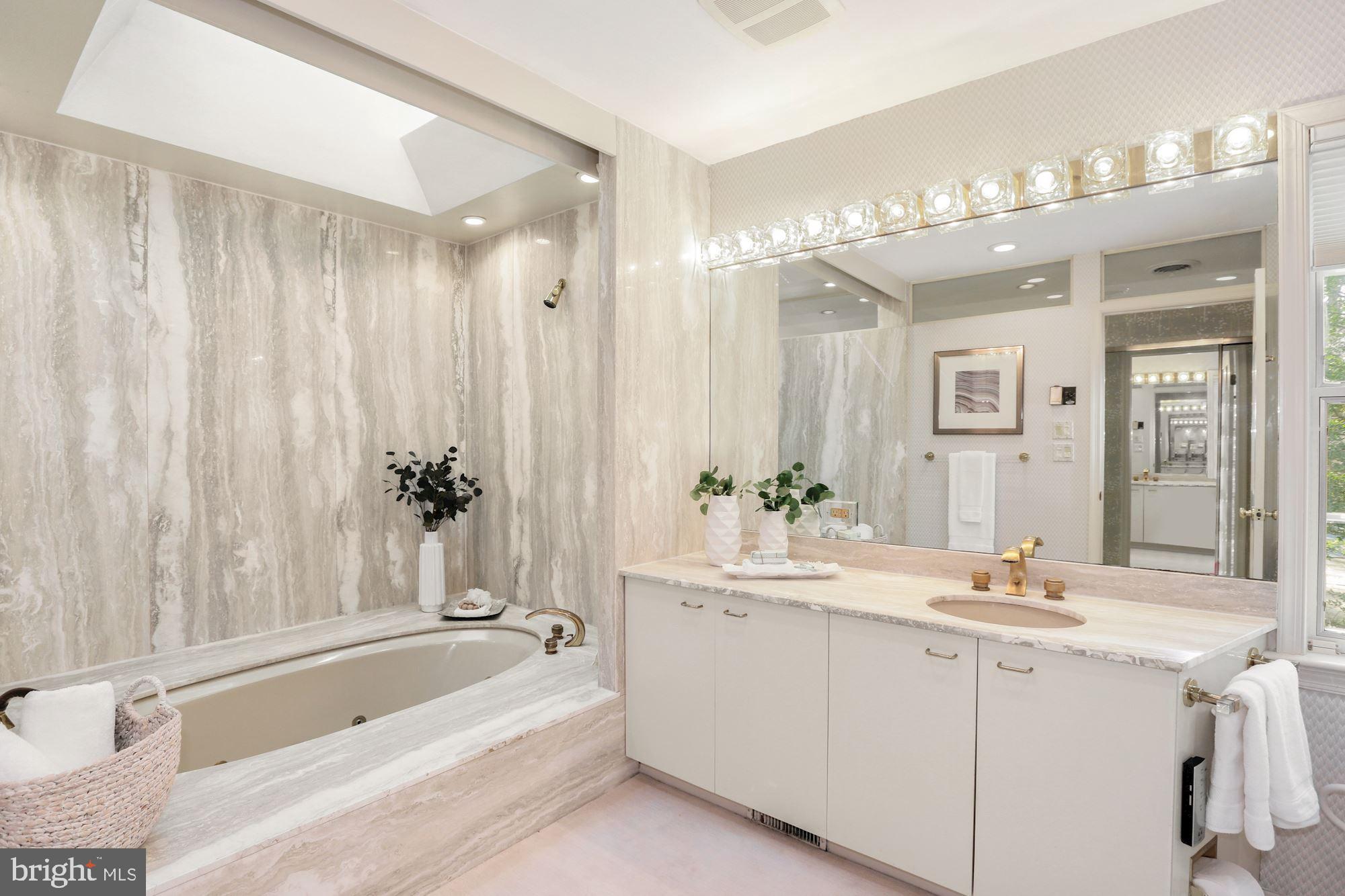 8014 Greentree Road Bethesda, MD 20817 - Photo 44 of 77