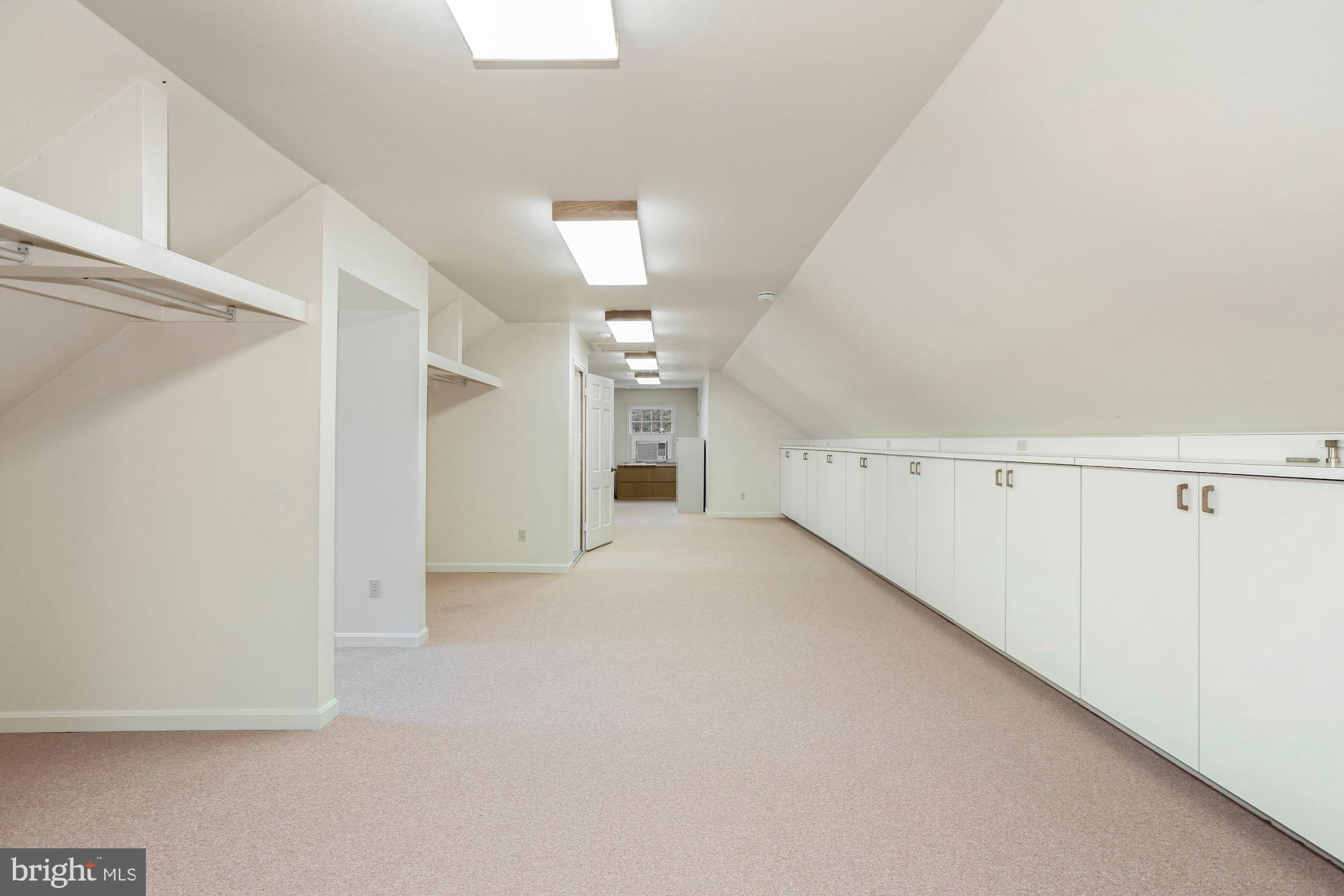 8014 Greentree Road Bethesda, MD 20817 - Photo 58 of 77