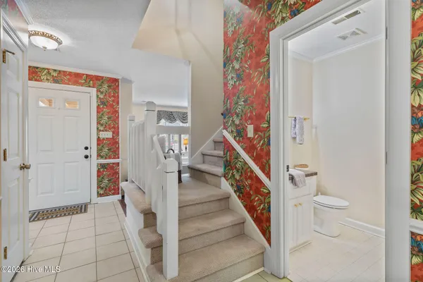 $219,900 | 842 Westminster Lane, Kinston, NC 28501