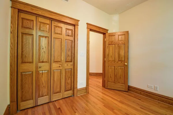 $4,695 | 3724 North Fremont Street, Unit 2, Chicago, IL 60613