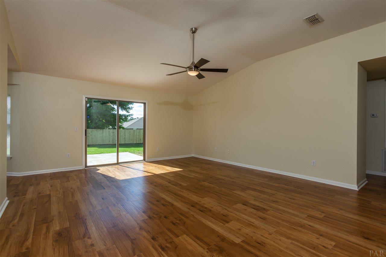 7070 Marissa Point Lane Milton, FL 32570 - Photo 16 of 35