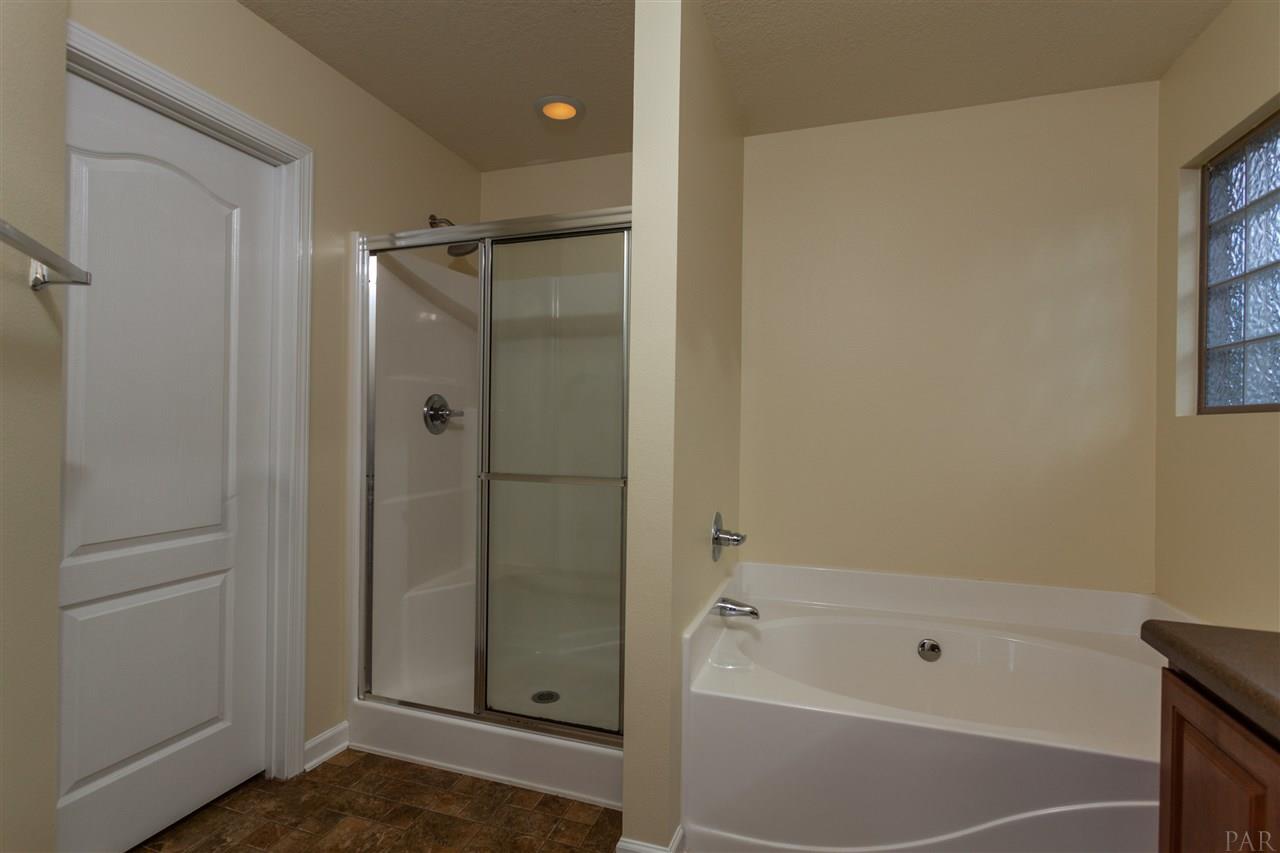 7070 Marissa Point Lane Milton, FL 32570 - Photo 21 of 35
