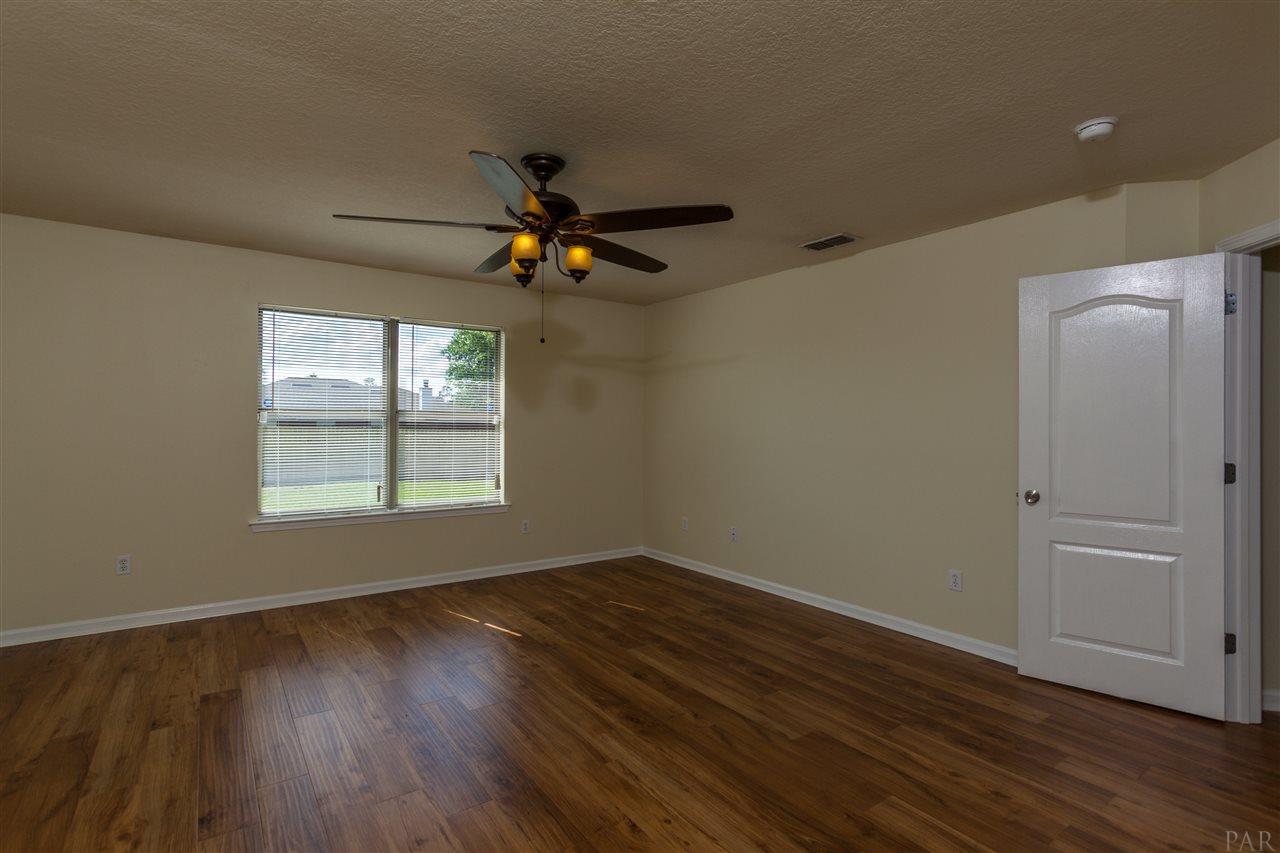 7070 Marissa Point Lane Milton, FL 32570 - Photo 23 of 35