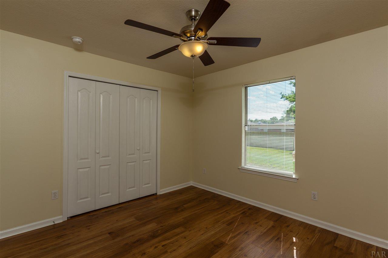 7070 Marissa Point Lane Milton, FL 32570 - Photo 30 of 35