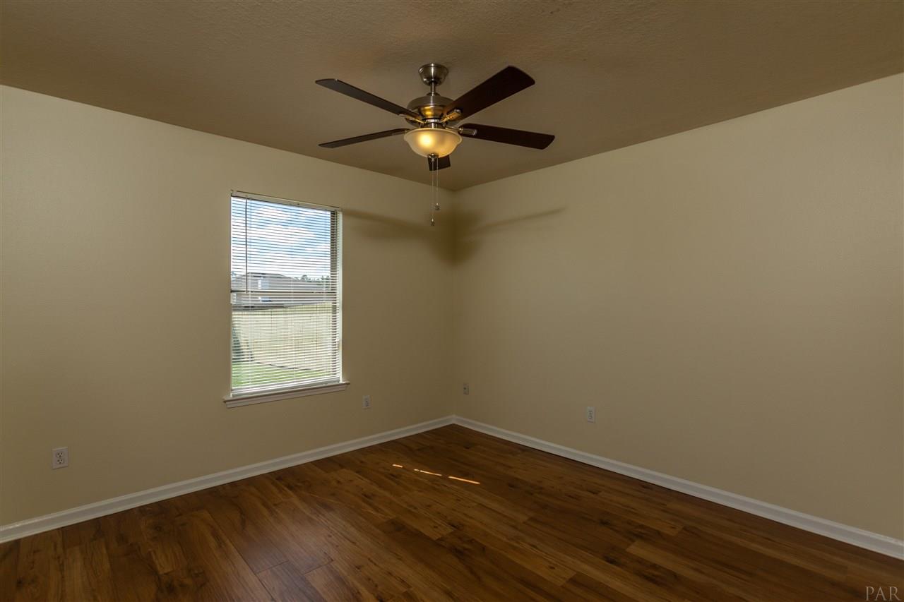 7070 Marissa Point Lane Milton, FL 32570 - Photo 31 of 35