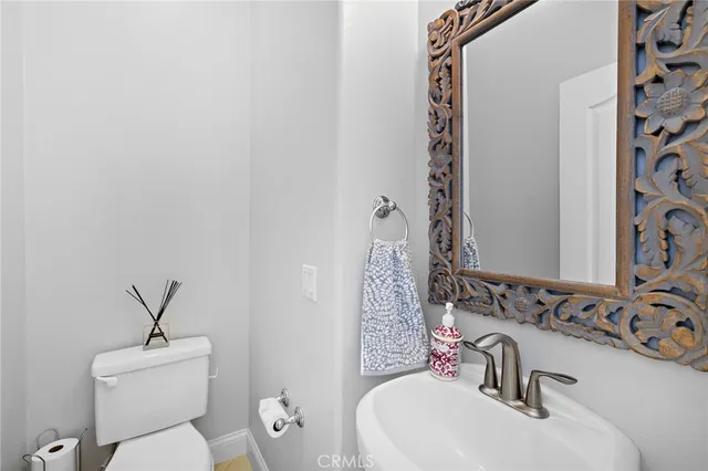 $1,049,000 | 1 Queensberry Drive, Ladera Ranch, CA 92694