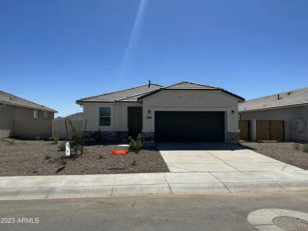 $1,695 | 1567 East Fletcher Drive, Casa Grande, AZ 85122