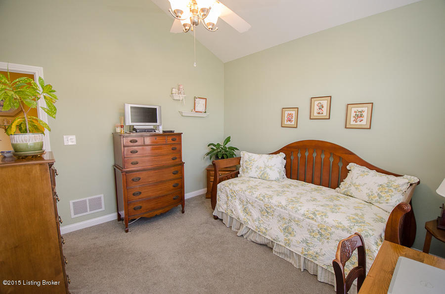 905 Ridge Point Drive Louisville, KY 40299 - Photo 26 of 46 Bedroom 2