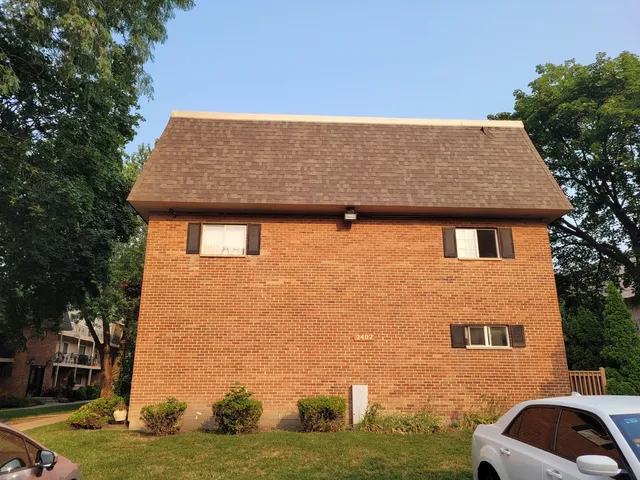 $165,000 | 2402 West Algonquin Road, Unit 9, Rolling Meadows, IL 60008