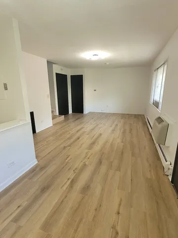 $165,000 | 2402 West Algonquin Road, Unit 9, Rolling Meadows, IL 60008