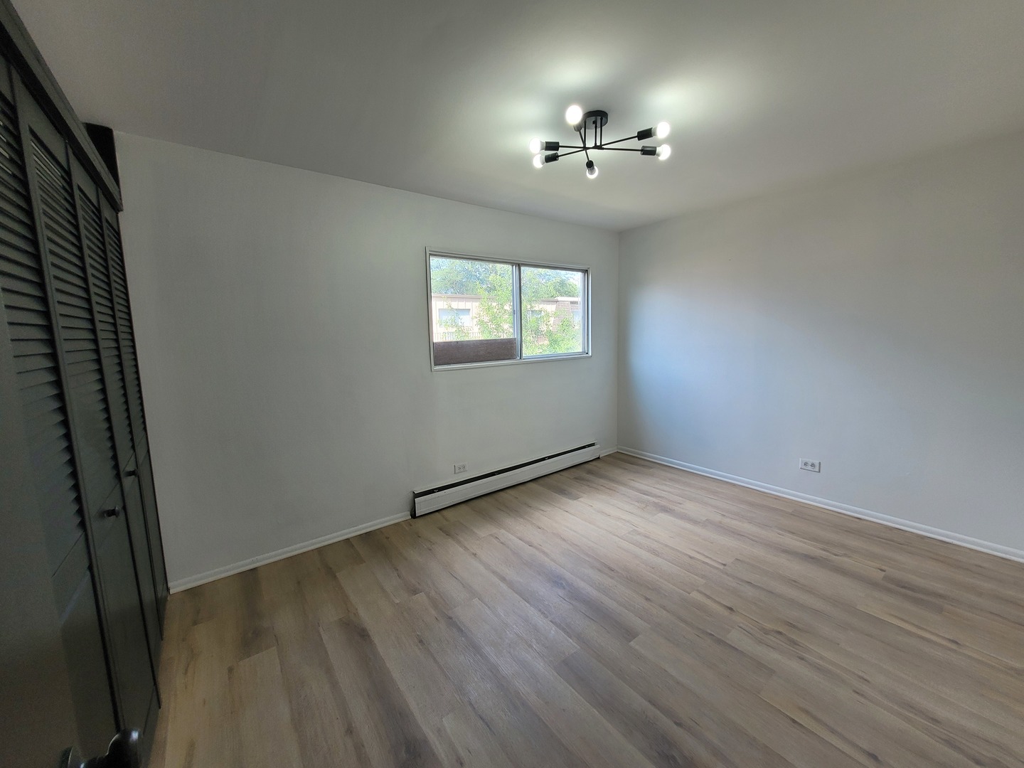 2402 West Algonquin Road, Unit 9 Rolling Meadows, IL 60008 - Photo 8 of 20