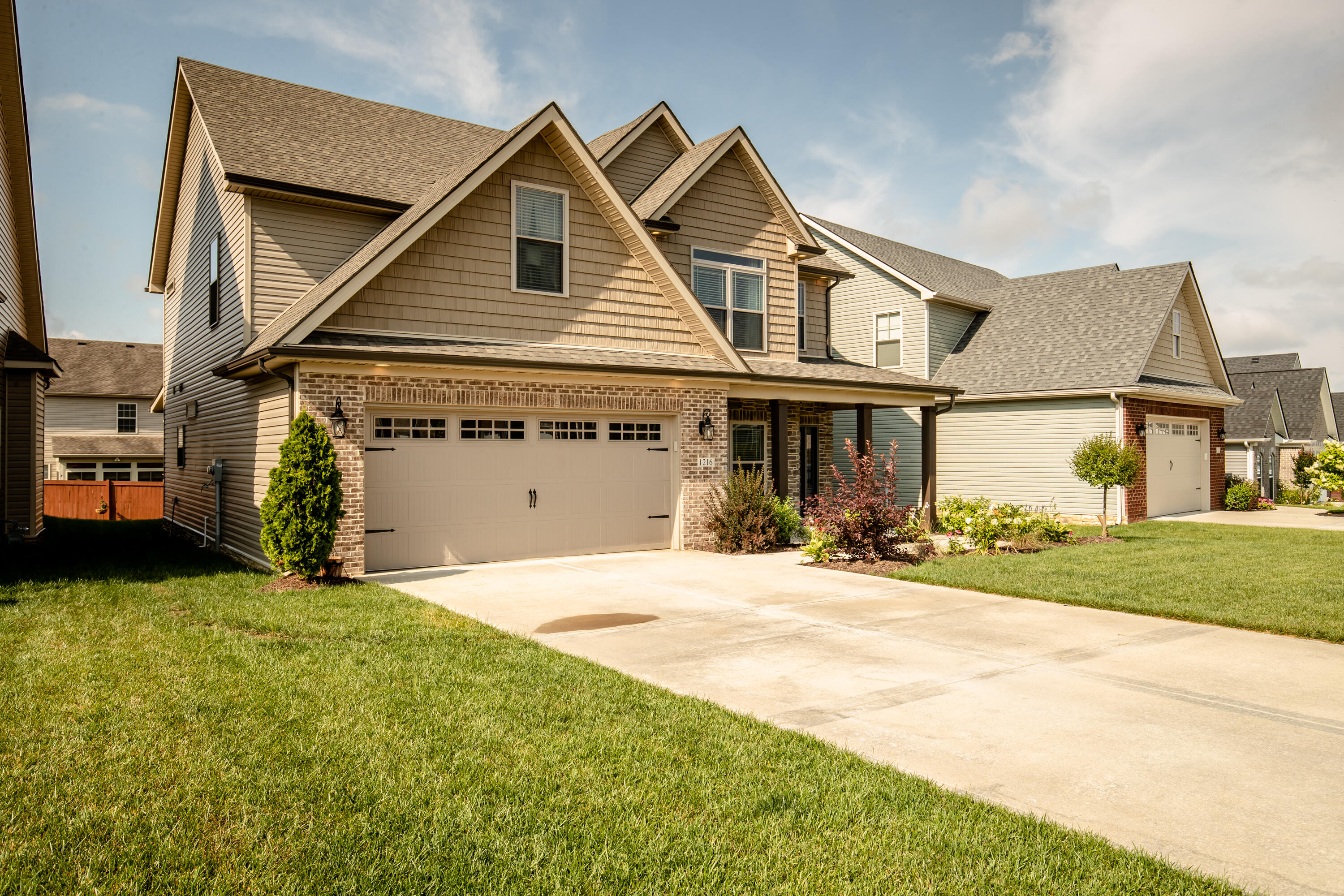 1216 Moon Rise Way Lexington, KY 40509 - Photo 3 of 50 210702_1216 Moonrise Way_SDI_6