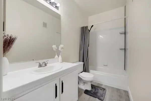 $2,795 | 8501 West University Avenue, Unit 2077, Las Vegas, NV 89147