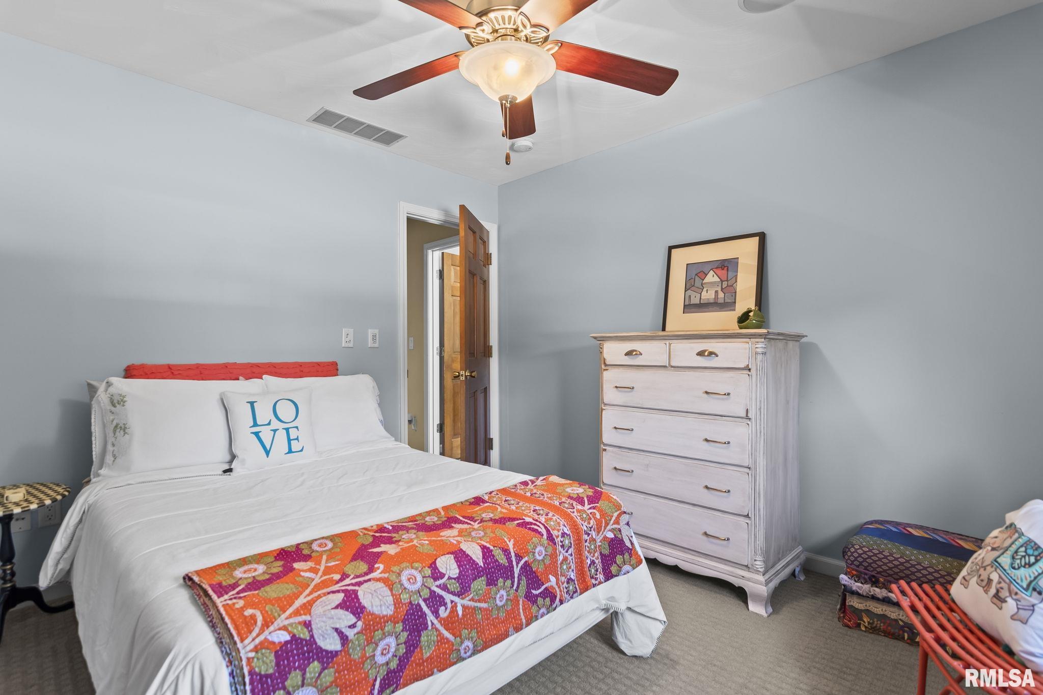 2716 Meadow Pointe Drive Springfield, IL 62702 - Photo 37 of 63