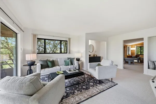 $1,849,000 | 9 Russell Avenue, Portola Valley, CA 94028