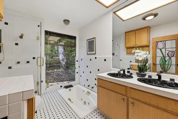 $1,849,000 | 9 Russell Avenue, Portola Valley, CA 94028