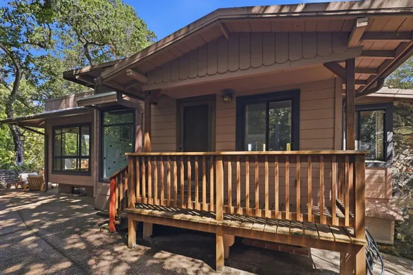$1,849,000 | 9 Russell Avenue, Portola Valley, CA 94028