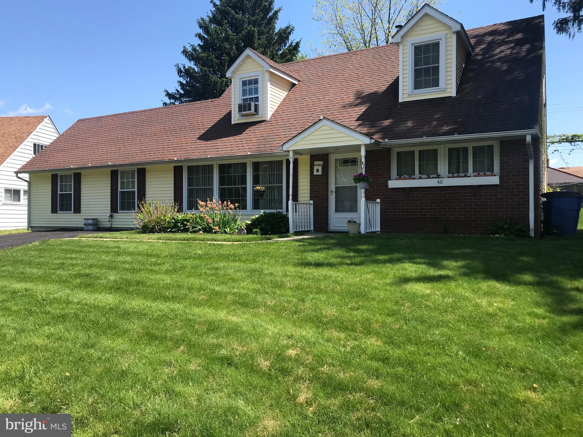 40 Horn Road Levittown, PA 19056 - Photo 1 of 28 Exterior Front