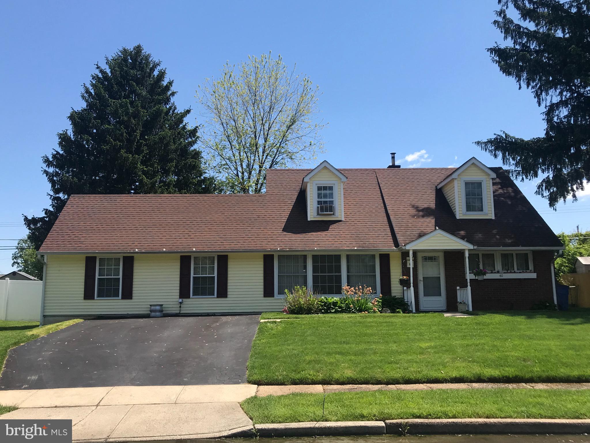 40 Horn Road Levittown, PA 19056 - Photo 2 of 28 Gallery Image 2