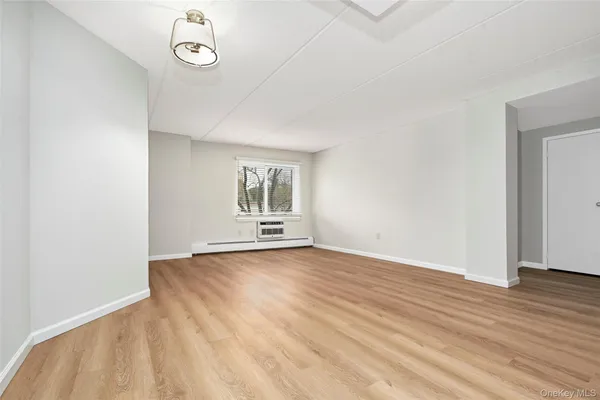 $2,700 | 123 Mamaroneck Avenue, Unit 218, Mamaroneck, NY 10543