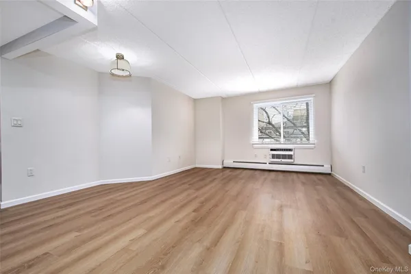 $2,700 | 123 Mamaroneck Avenue, Unit 218, Mamaroneck, NY 10543