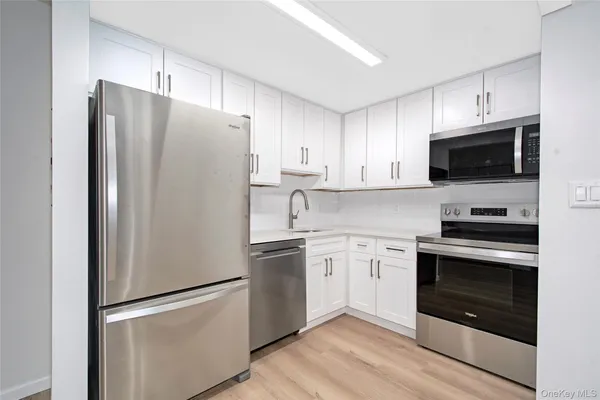 $2,700 | 123 Mamaroneck Avenue, Unit 218, Mamaroneck, NY 10543