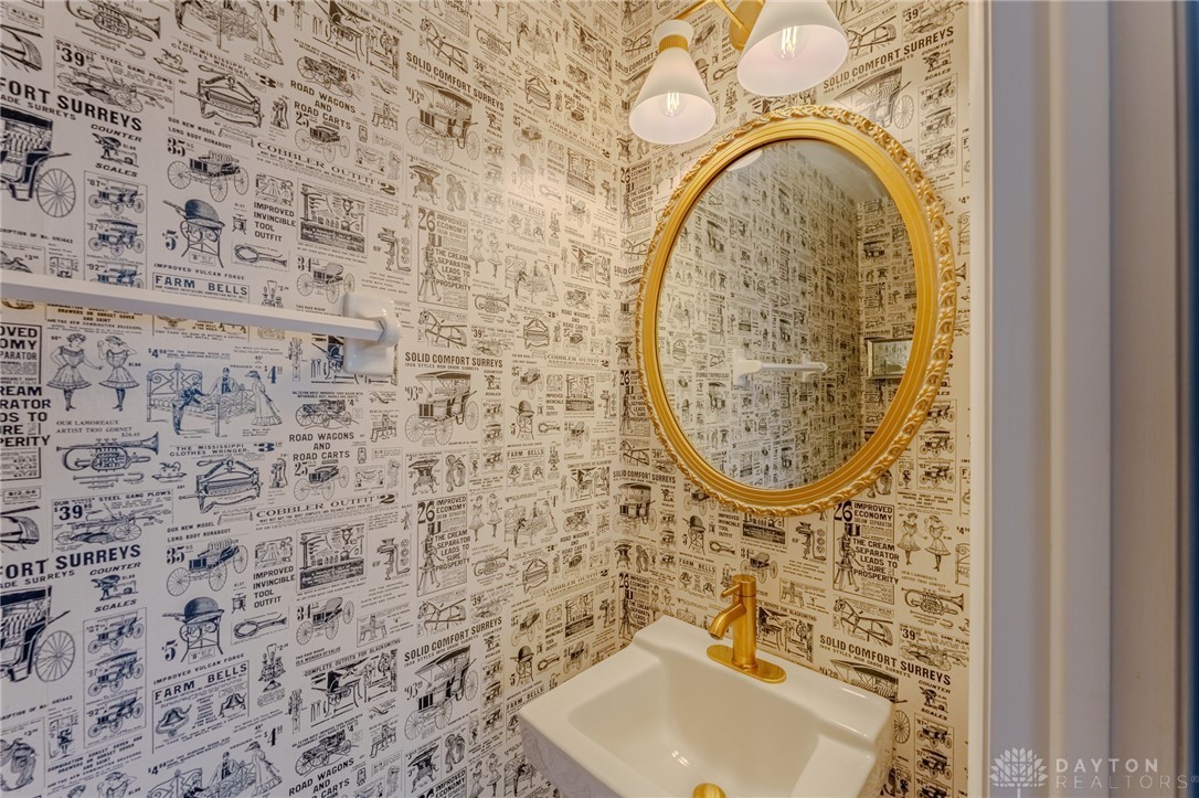 2530 Factory Road Springboro, OH 45066 - Photo 11 of 26 Gallery Image 11