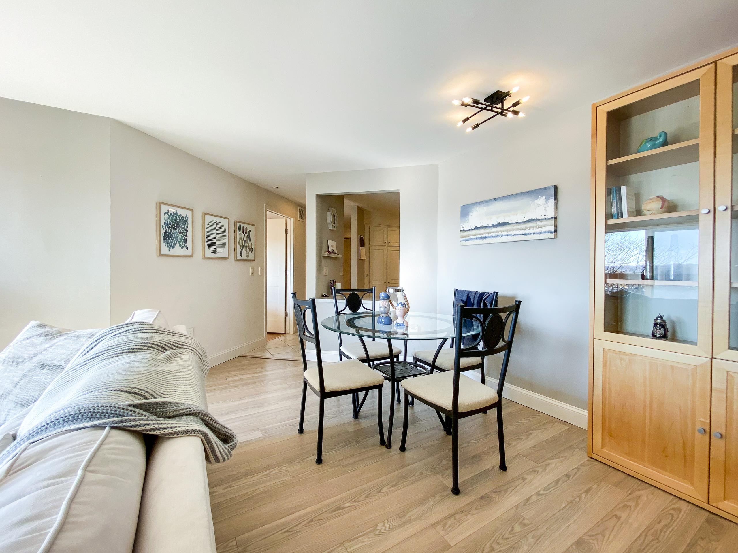 601 North Segoe Road, Unit 404 Madison, WI 53705 - Photo 18 of 45