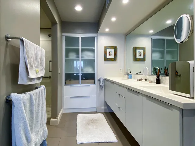 $2,500 | 601 North Segoe Road, Unit 404, Madison, WI 53705